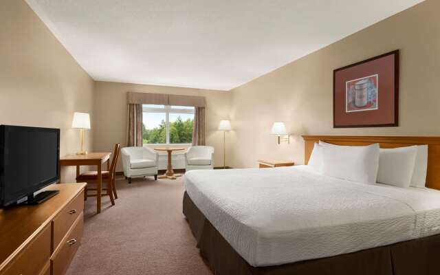 Days Inn & Conference Centre by Wyndham Oromocto