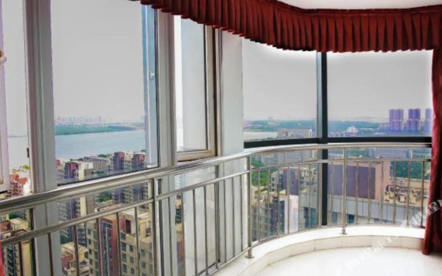 Yunlai Hotel