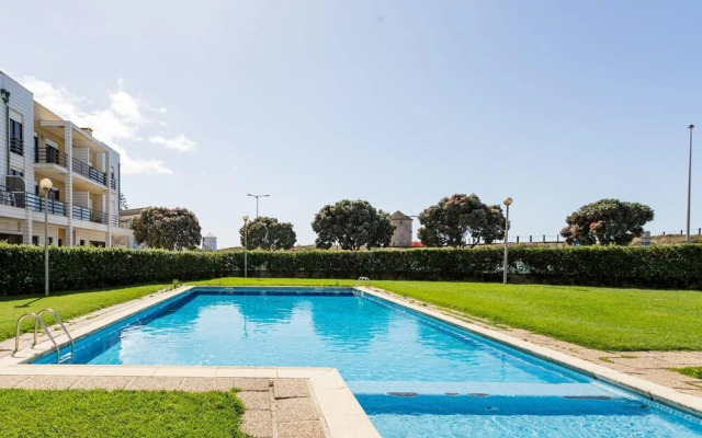 Apartment by the Sea, With Pool