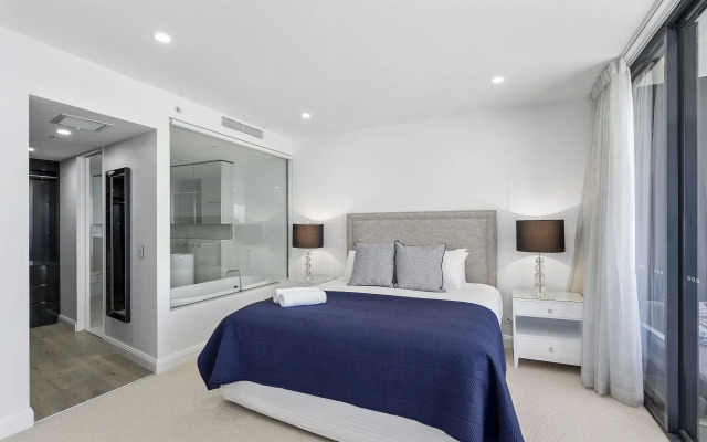The Oracle Resort Broadbeach - GCLR