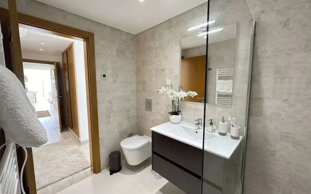 Sea View Quarteira Apartment