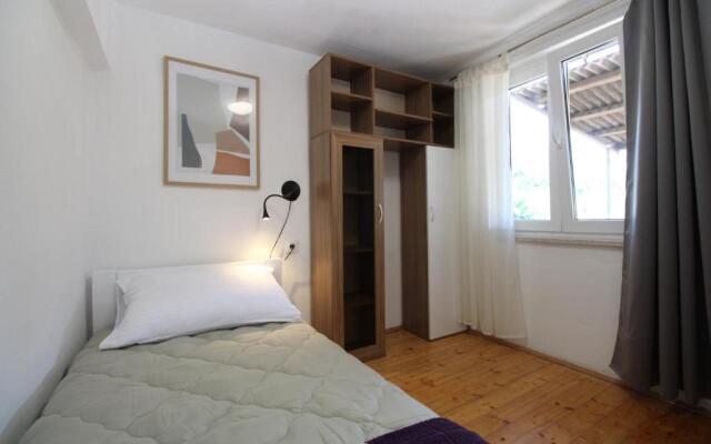 Apartment Padulj 1365
