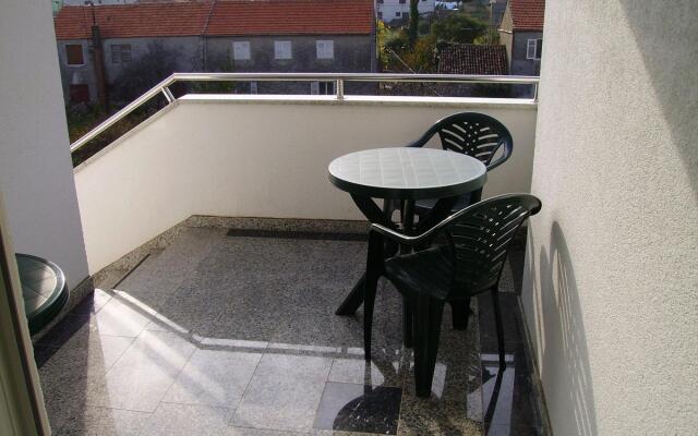 Oliva - 800 m from sea - A4(2+1)