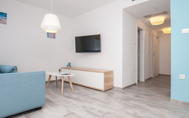 Apartments Dva Galeba