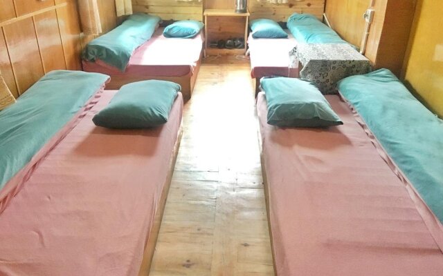 Daocheng Fanhegu Hostel