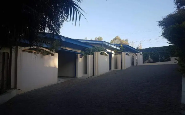 L'acqua Motel Express