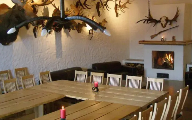 Toosikannu Holiday Centre