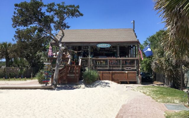 William Hilton - 3 Br Villa