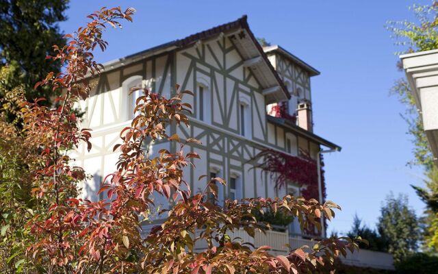 Hôtel Restaurant Le Manoir