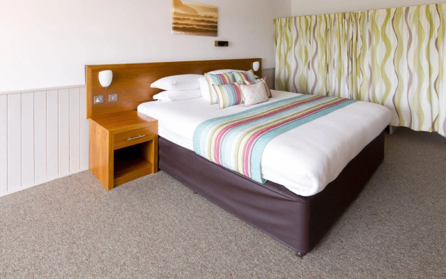 Sands Resort Hotel