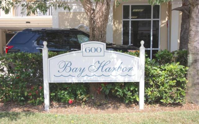 304 Bay Harbor