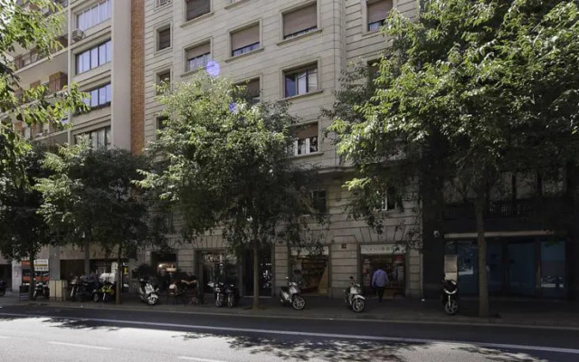 Barcelona4nights Muntaner