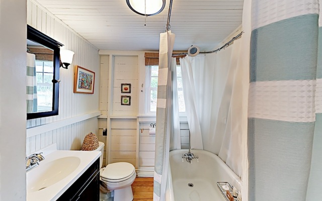 47 South Beach Rd Home