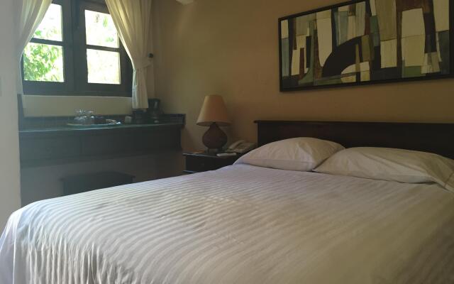 Posada del Cortes Hotel