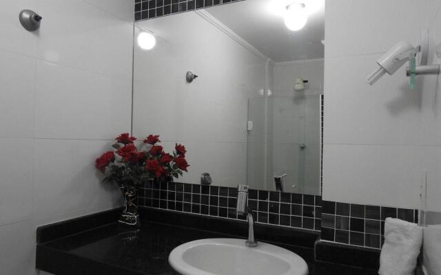 Cabo Frio Lindo 2 quartos Reformado para 8 pessoas