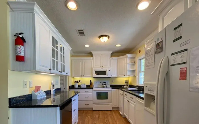 Lyons Den 3 Bedroom Home