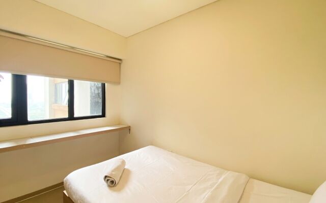 Modern And Homey 2Br At Meikarta Apartment