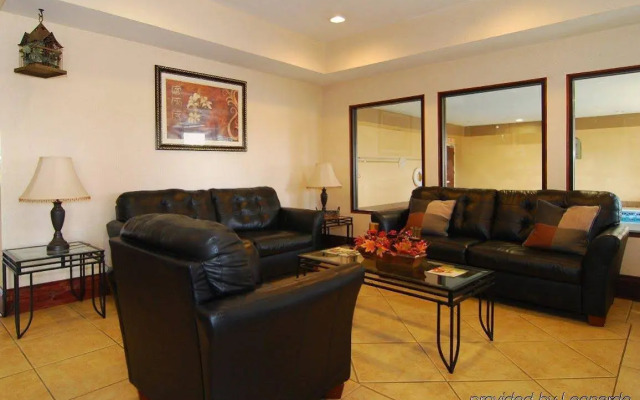 Red Roof Inn & Suites Monee