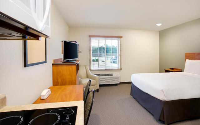 WoodSpring Suites Manassas Battlefield Park I-66