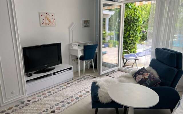 Uitzicht op het Zwembad