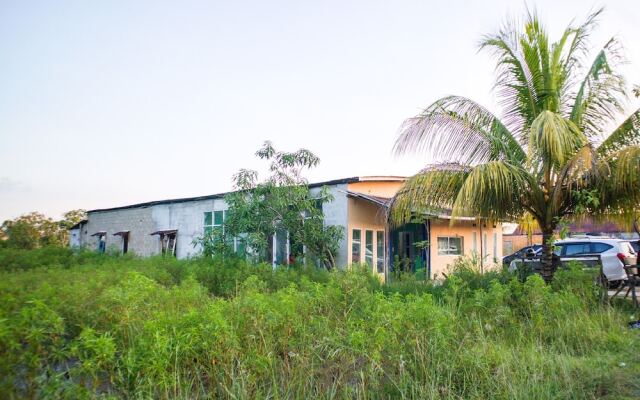 Penginapan Pondok Ratu 354 by OYO