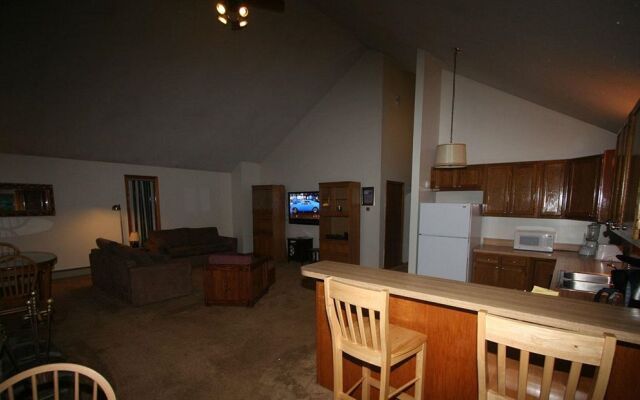Indian Head Resort