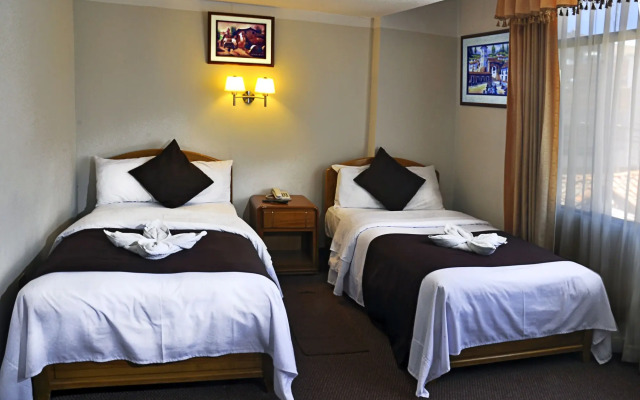 Hotel Balsa Inn