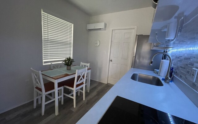 Douglas Rd Apartments