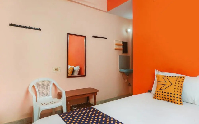 Spot On Annai Guest House