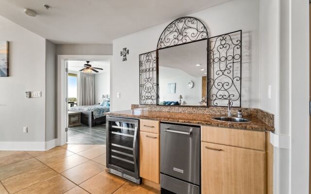 Crd0816 2 Bedroom Condo