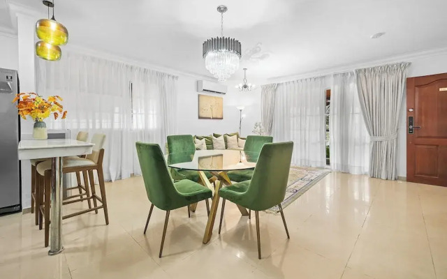 Cozy Elegant 2Br Space