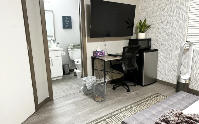 Central Tacoma Homestay -private room-