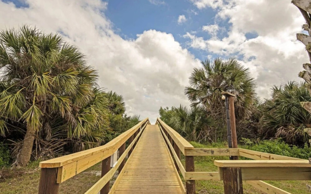 Unit 8213 - Ocean Racquet Club