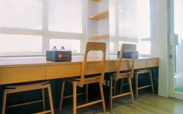 Compact and Artsy Studio Cinere Bellevue Apartment