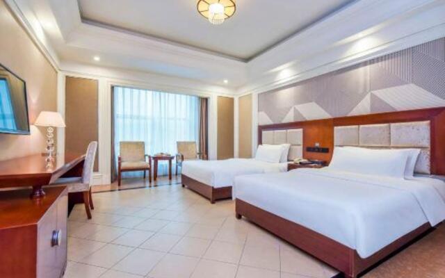 Borrman Hotel (Chongqing Qijiang East Station Shaxihe Park Store)