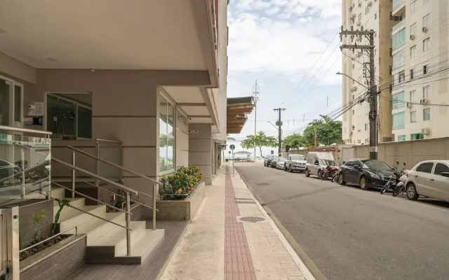 Beachfront apt BC Center Close to Attract. Aco803