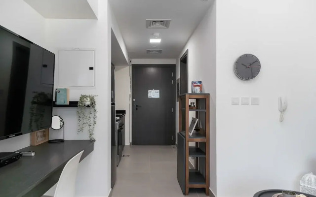 HiGuests - Bella Rose