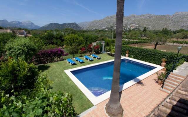 Villa - 4 Bedrooms with Pool and WiFi - 103167