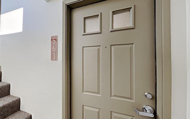Spacious 2 BR Units at 1849 Condos with FREE Pool, Parking & Wifi