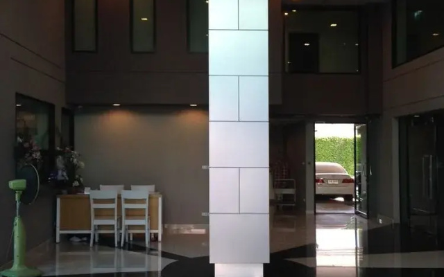 iPREMIUM Sukhumvit 81
