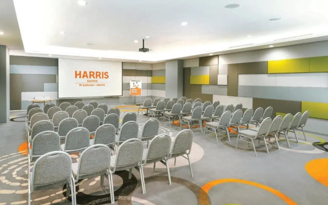 HARRIS Suites fX Sudirman