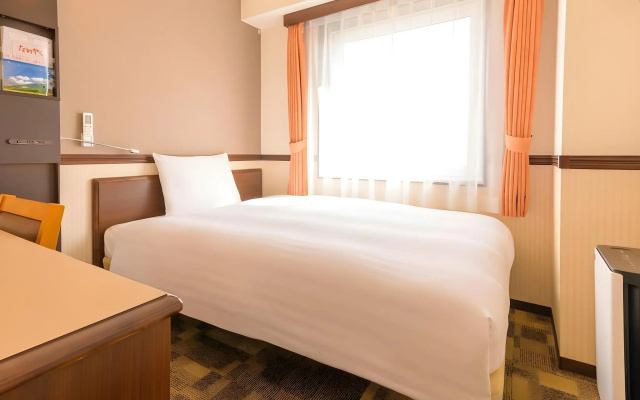 Toyoko Inn Hon Atsugi Station Minami – Guest Rooms – Atsugi
