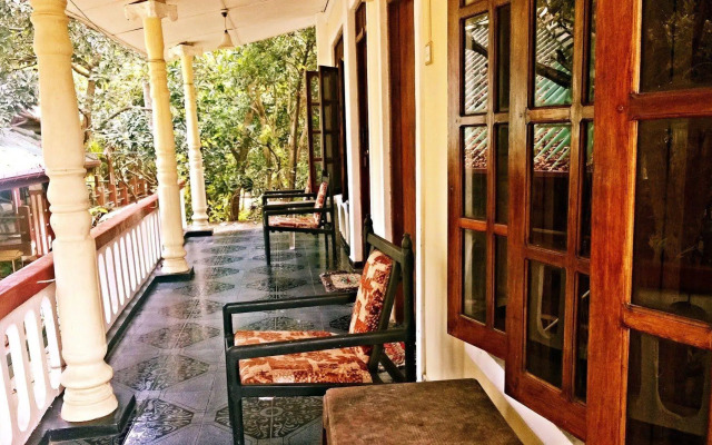 Sigiri Holiday Inn