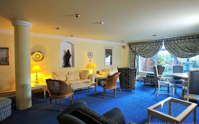The Walnut Tree Hotel