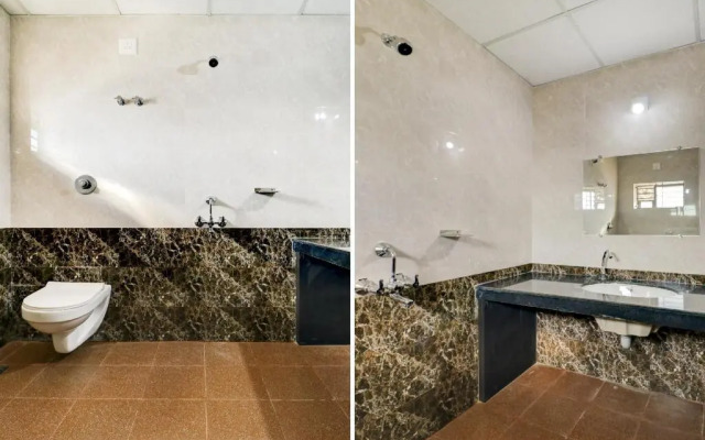 Light House Beach Resort by OYO Rooms