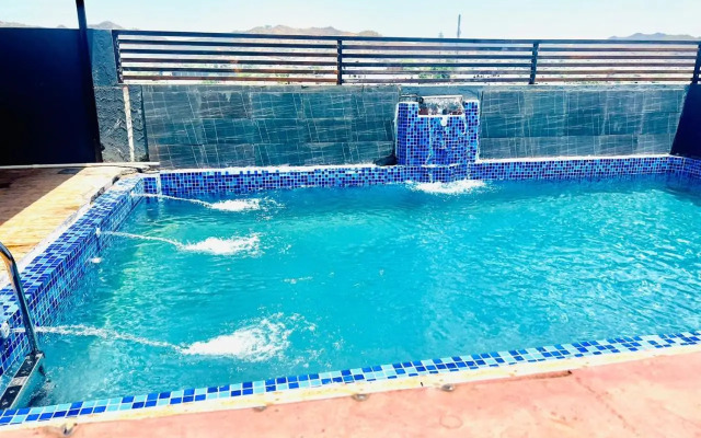 Monika Palace Hotel and Restaurant