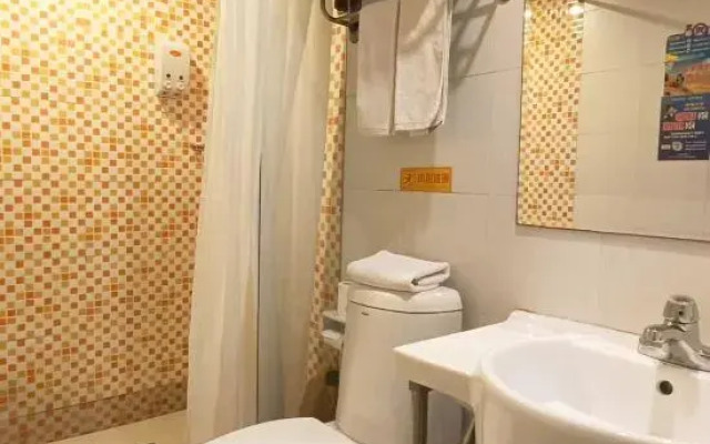 YFT Hotel (Haichang South Road Yintaicheng Branch)