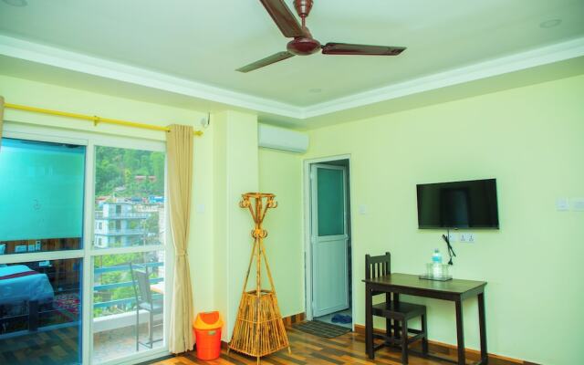 Hotel Pokhara Suites