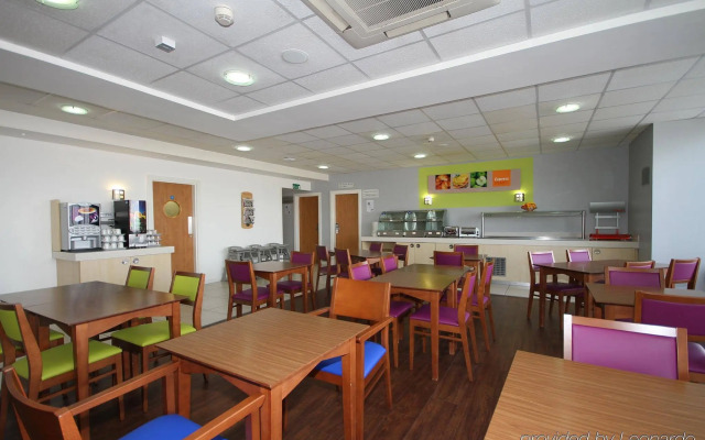 Holiday Inn Express Nuneaton by IHG