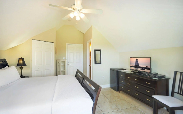 Shangri-La Boutique Bed & Breakfast